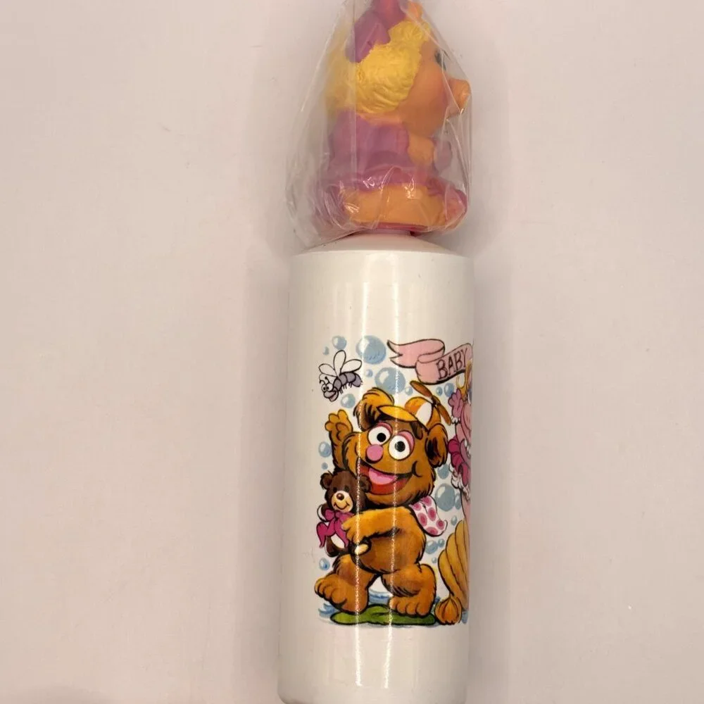 Vintage 1985 Avon Muppet Babies Miss Piggy Bubble Bath with Piggy Finger Puppet